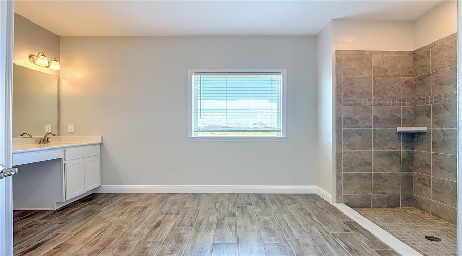 North Fort Myers, Florida 33917, 4 Bedroom Bedrooms, ,2 Bathroombathrooms,Residential,For Sale,Cascade Price,0,Mfro6430026