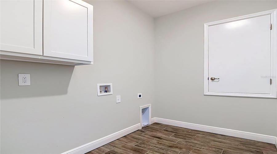 North Fort Myers, Florida 33917, 4 Bedroom Bedrooms, ,2 Bathroombathrooms,Residential,For Sale,Cascade Price,0,Mfro6430026