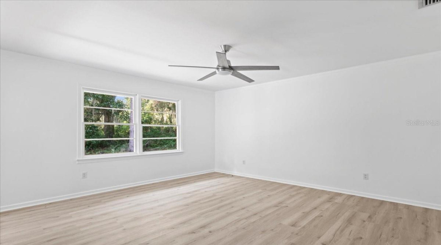 Palatka, Florida 32177, 3 Bedroom Bedrooms, ,2 Bathroombathrooms,Residential,For Sale,Golf,0,Mfrgc542889