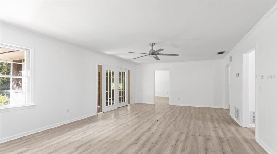 Palatka, Florida 32177, 3 Bedroom Bedrooms, ,2 Bathroombathrooms,Residential,For Sale,Golf,0,Mfrgc542889