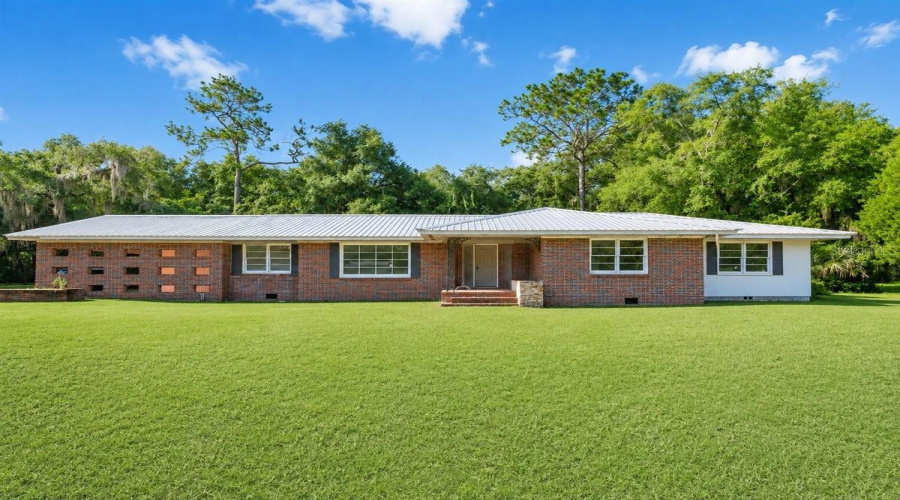 Palatka, Florida 32177, 3 Bedroom Bedrooms, ,2 Bathroombathrooms,Residential,For Sale,Golf,0,Mfrgc542889