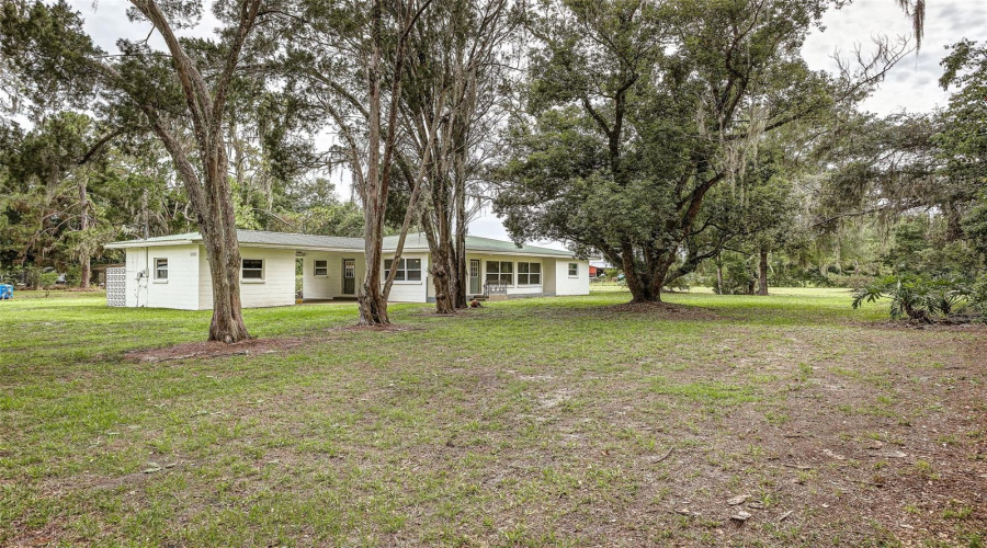 Lakeland, Florida 33810, 3 Bedroom Bedrooms, ,2 Bathroombathrooms,Residential,For Sale,Knights Station,0,Mfrtb8524717
