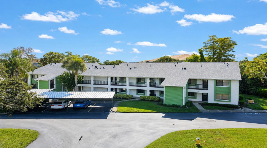 Clearwater, Florida 33763, 2 Bedroom Bedrooms, ,2 Bathroombathrooms,Residential,For Sale,Royal Pines,0,Mfrtb8538041