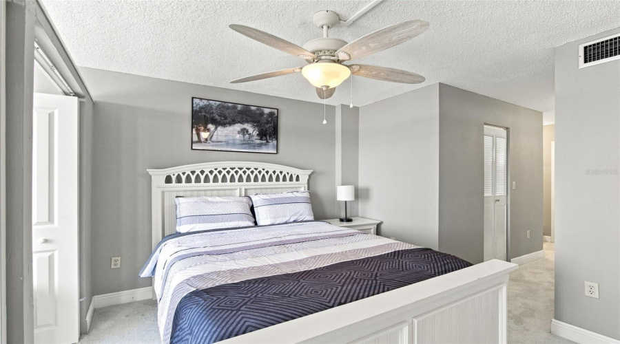 Daytona Beach, Florida 32118, 1 Bedroom Bedrooms, ,1 Bathroombathrooms,Residential,For Sale,Halifax,0,Mfrv4950902