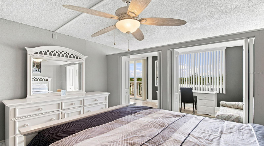 Daytona Beach, Florida 32118, 1 Bedroom Bedrooms, ,1 Bathroombathrooms,Residential,For Sale,Halifax,0,Mfrv4950902