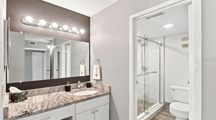 Daytona Beach, Florida 32118, 1 Bedroom Bedrooms, ,1 Bathroombathrooms,Residential,For Sale,Halifax,0,Mfrv4950902