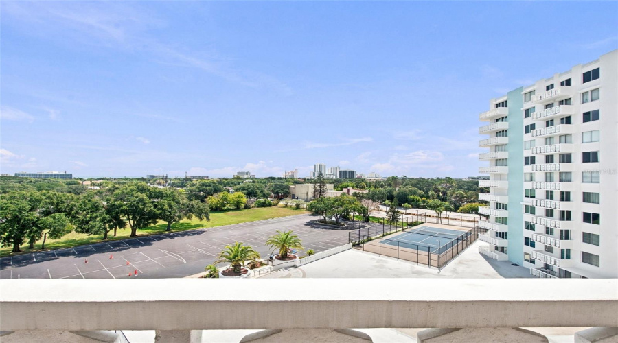 Daytona Beach, Florida 32118, 1 Bedroom Bedrooms, ,1 Bathroombathrooms,Residential,For Sale,Halifax,0,Mfrv4950902