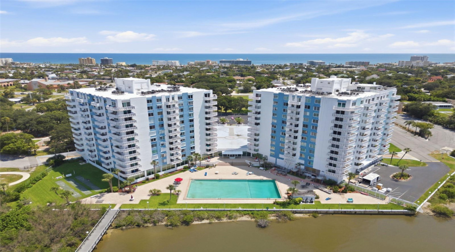 Daytona Beach, Florida 32118, 1 Bedroom Bedrooms, ,1 Bathroombathrooms,Residential,For Sale,Halifax,0,Mfrv4950902