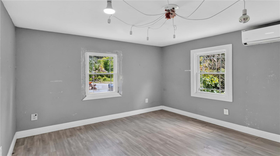 Brandon, Florida 33511, 3 Bedroom Bedrooms, ,2 Bathroombathrooms,Residential,For Sale,Kings,0,Mfrtb8540031