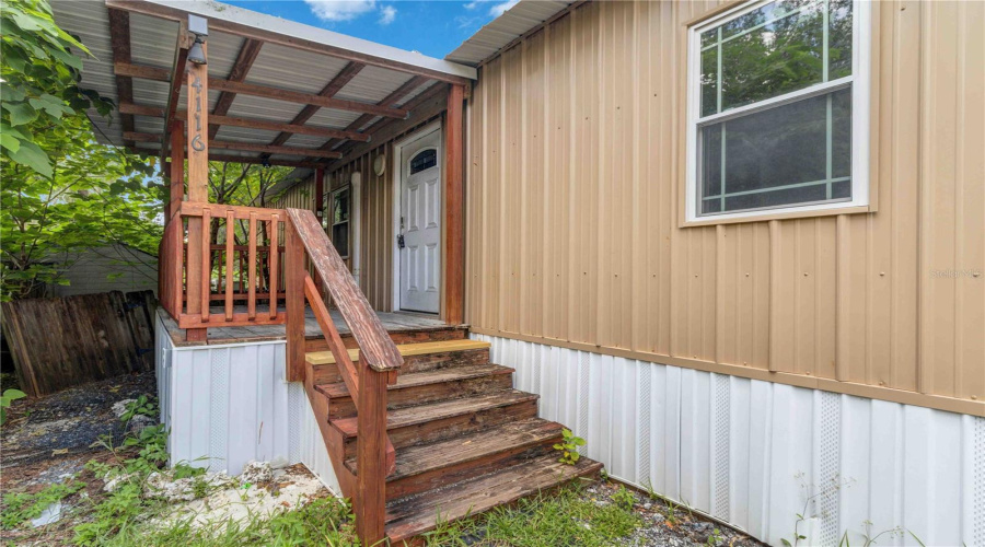Brandon, Florida 33511, 3 Bedroom Bedrooms, ,2 Bathroombathrooms,Residential,For Sale,Kings,0,Mfrtb8540031