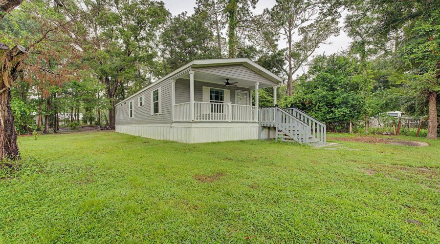 Bronson, Florida 32621, 2 Bedroom Bedrooms, ,2 Bathroombathrooms,Residential,For Sale,Marshburn,0,Mfrgc542899