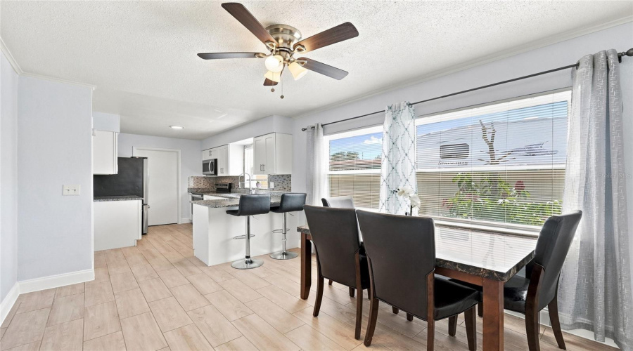 Orlando, Florida 32809, 4 Bedroom Bedrooms, ,2 Bathroombathrooms,Residential,For Sale,Willow Oak,0,Mfro6436454