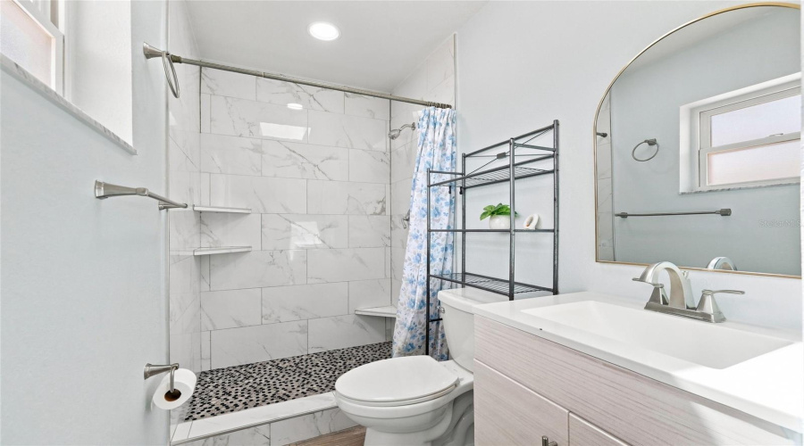 Orlando, Florida 32809, 4 Bedroom Bedrooms, ,2 Bathroombathrooms,Residential,For Sale,Willow Oak,0,Mfro6436454