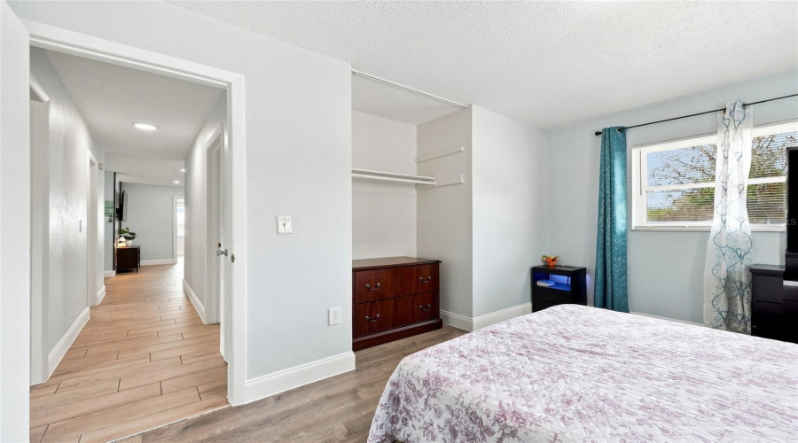 Orlando, Florida 32809, 4 Bedroom Bedrooms, ,2 Bathroombathrooms,Residential,For Sale,Willow Oak,0,Mfro6436454