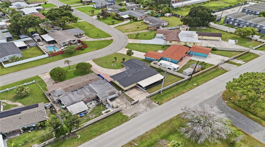Orlando, Florida 32809, 4 Bedroom Bedrooms, ,2 Bathroombathrooms,Residential,For Sale,Willow Oak,0,Mfro6436454