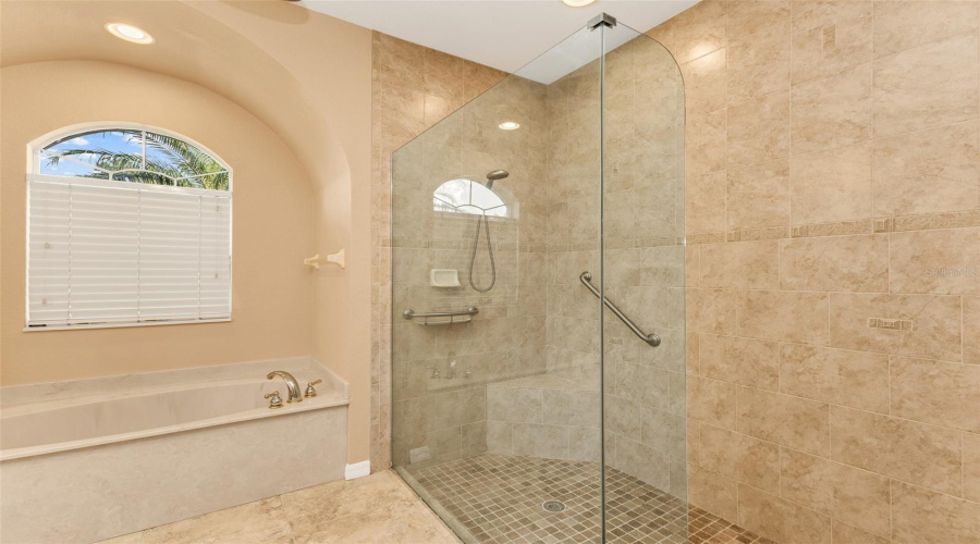 Large Walk In Shower