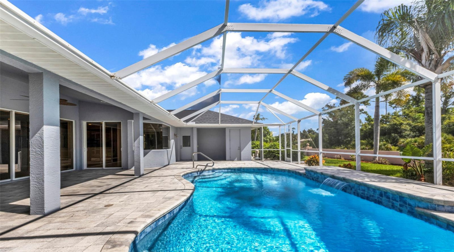 Port Charlotte, Florida 33948, 3 Bedroom Bedrooms, ,2 Bathroombathrooms,Residential,For Sale,Pebble Creek,0,Mfrc7529903