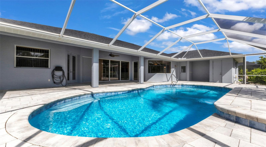 Port Charlotte, Florida 33948, 3 Bedroom Bedrooms, ,2 Bathroombathrooms,Residential,For Sale,Pebble Creek,0,Mfrc7529903
