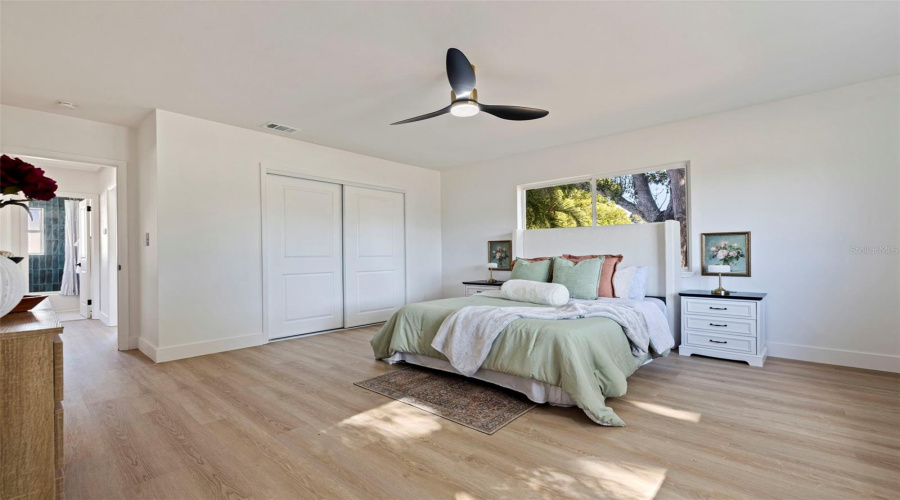 St Petersburg, Florida 33713, 2 Bedroom Bedrooms, ,2 Bathroombathrooms,Residential,For Sale,38Th,0,Mfrtb8542523