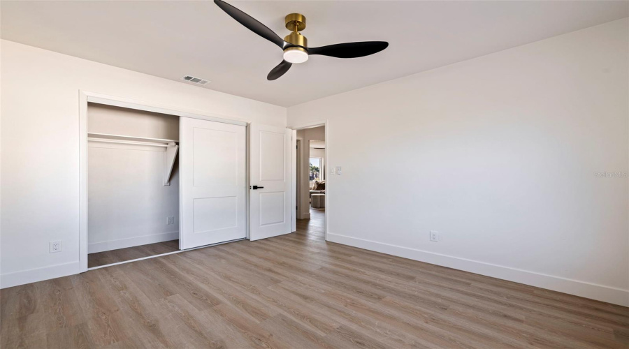 St Petersburg, Florida 33713, 2 Bedroom Bedrooms, ,2 Bathroombathrooms,Residential,For Sale,38Th,0,Mfrtb8542523