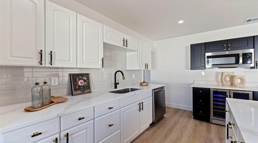 St Petersburg, Florida 33713, 2 Bedroom Bedrooms, ,2 Bathroombathrooms,Residential,For Sale,38Th,0,Mfrtb8542523