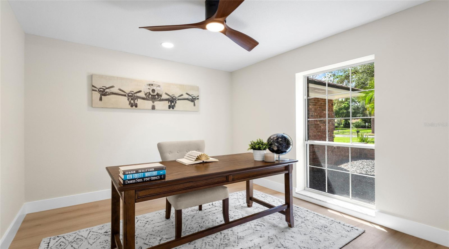 Longwood, Florida 32779, 5 Bedroom Bedrooms, ,3 Bathroombathrooms,Residential,For Sale,Sweetwater,0,Mfrv4950849