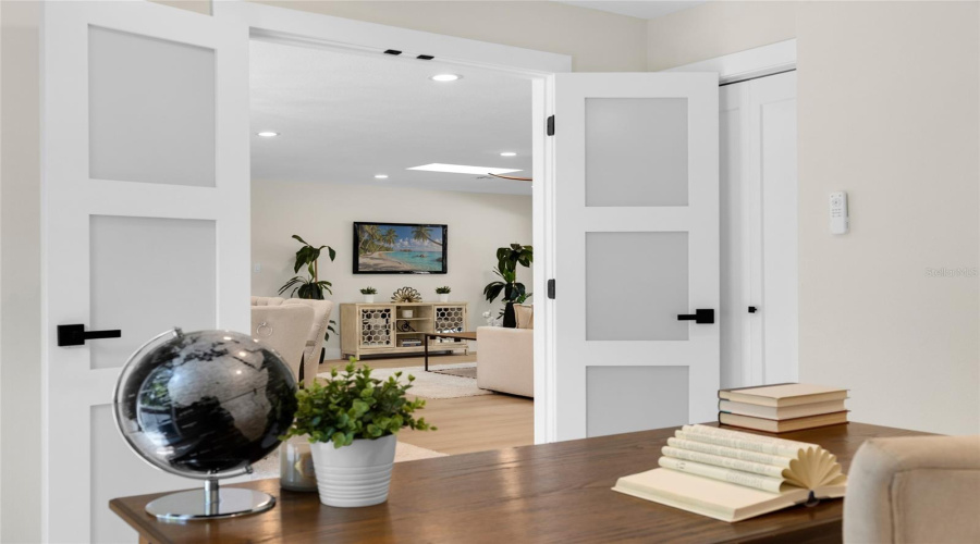 Longwood, Florida 32779, 5 Bedroom Bedrooms, ,3 Bathroombathrooms,Residential,For Sale,Sweetwater,0,Mfrv4950849