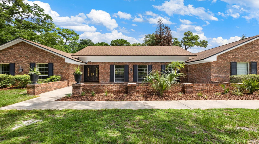 Longwood, Florida 32779, 5 Bedroom Bedrooms, ,3 Bathroombathrooms,Residential,For Sale,Sweetwater,0,Mfrv4950849