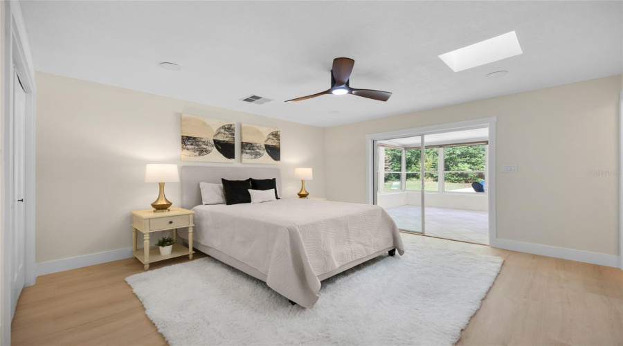 Longwood, Florida 32779, 5 Bedroom Bedrooms, ,3 Bathroombathrooms,Residential,For Sale,Sweetwater,0,Mfrv4950849