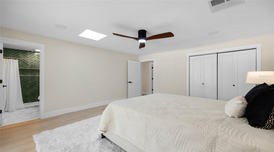 Longwood, Florida 32779, 5 Bedroom Bedrooms, ,3 Bathroombathrooms,Residential,For Sale,Sweetwater,0,Mfrv4950849