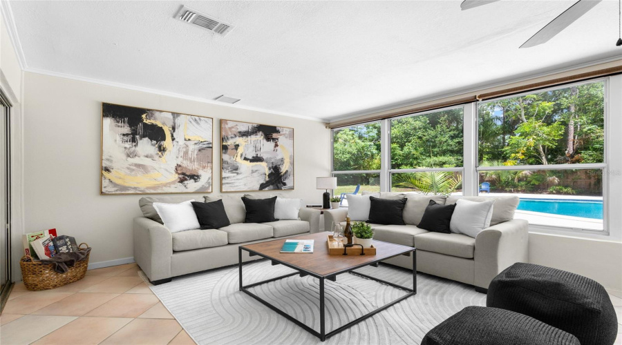 Longwood, Florida 32779, 5 Bedroom Bedrooms, ,3 Bathroombathrooms,Residential,For Sale,Sweetwater,0,Mfrv4950849