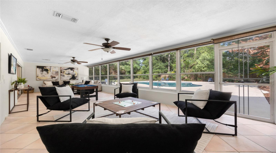 Longwood, Florida 32779, 5 Bedroom Bedrooms, ,3 Bathroombathrooms,Residential,For Sale,Sweetwater,0,Mfrv4950849
