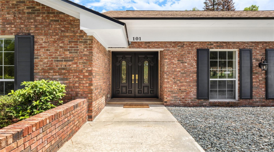 Longwood, Florida 32779, 5 Bedroom Bedrooms, ,3 Bathroombathrooms,Residential,For Sale,Sweetwater,0,Mfrv4950849