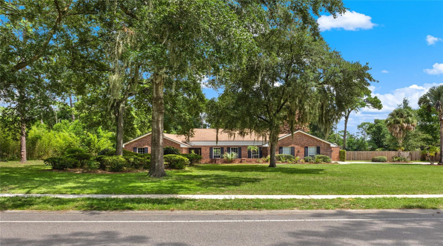 Longwood, Florida 32779, 5 Bedroom Bedrooms, ,3 Bathroombathrooms,Residential,For Sale,Sweetwater,0,Mfrv4950849