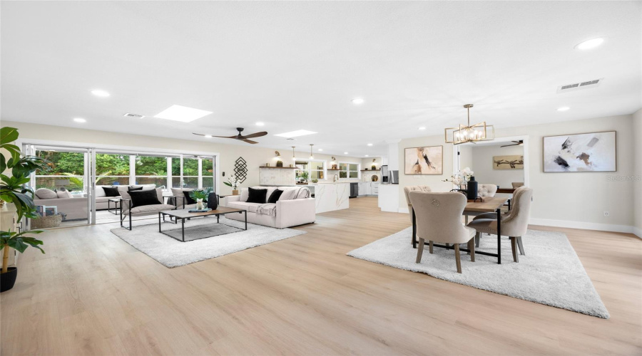 Longwood, Florida 32779, 5 Bedroom Bedrooms, ,3 Bathroombathrooms,Residential,For Sale,Sweetwater,0,Mfrv4950849