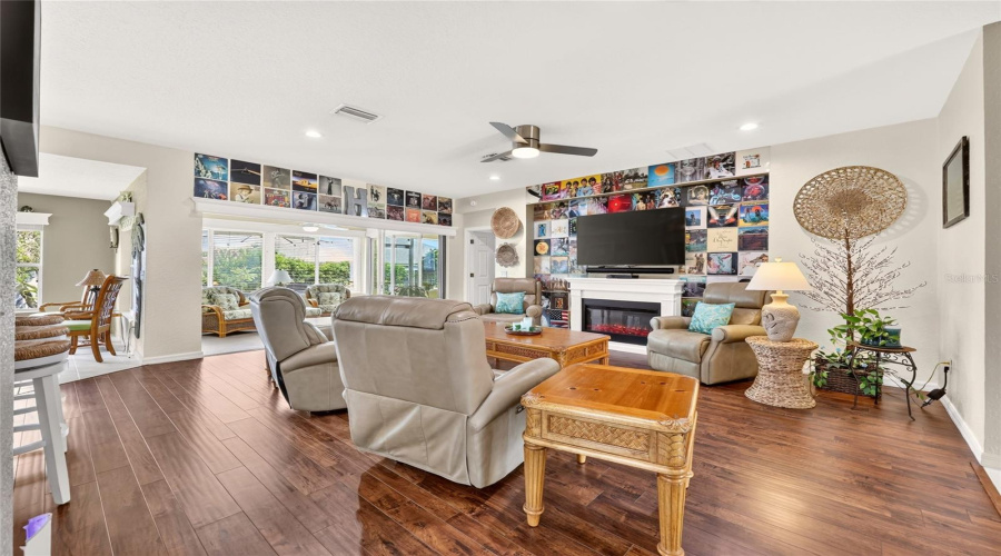 Summerfield, Florida 34491, 2 Bedroom Bedrooms, ,2 Bathroombathrooms,Residential,For Sale,91St,0,Mfrom730988