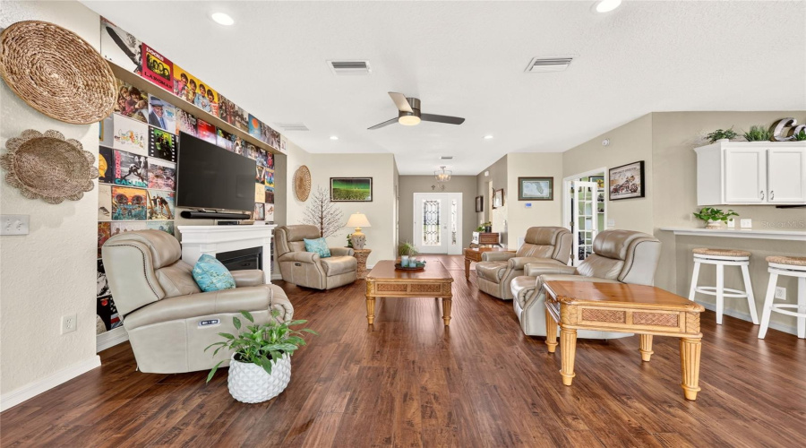 Summerfield, Florida 34491, 2 Bedroom Bedrooms, ,2 Bathroombathrooms,Residential,For Sale,91St,0,Mfrom730988