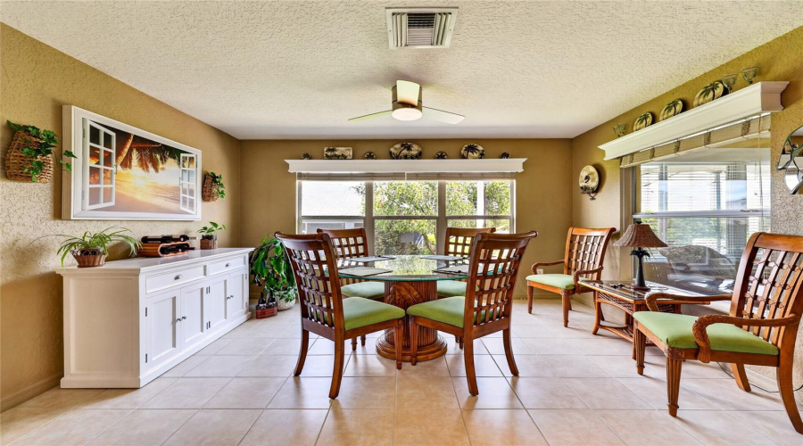 Summerfield, Florida 34491, 2 Bedroom Bedrooms, ,2 Bathroombathrooms,Residential,For Sale,91St,0,Mfrom730988
