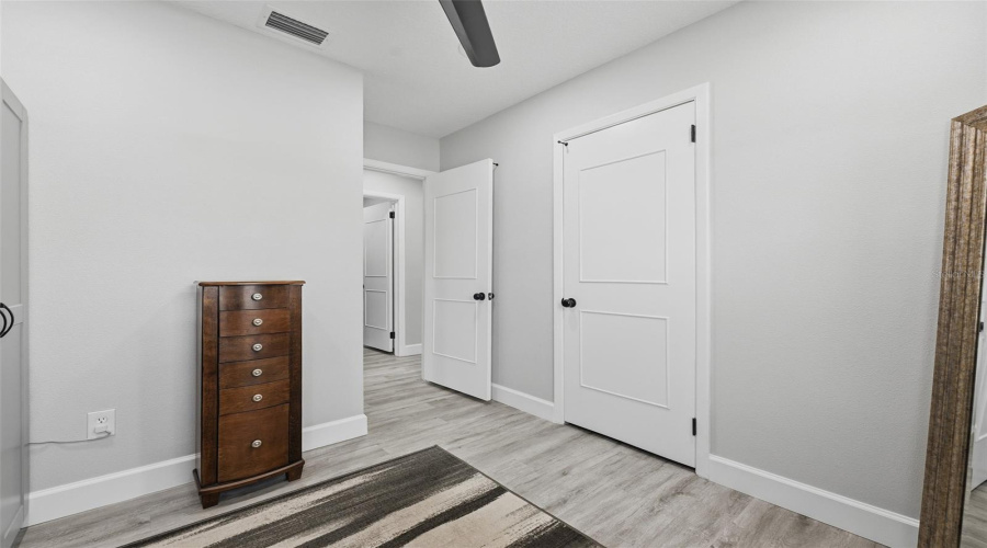 Tampa, Florida 33610, 4 Bedroom Bedrooms, ,2 Bathroombathrooms,Residential,For Sale,Tudor,0,Mfrtb8542061