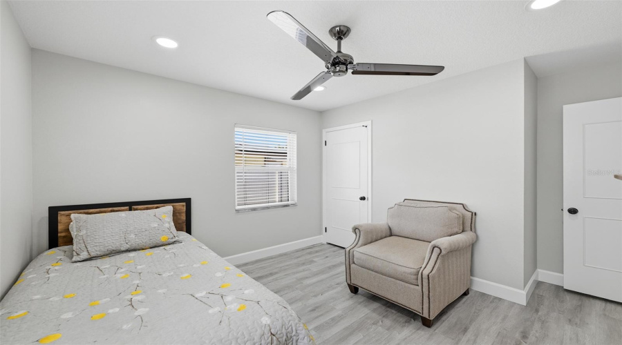 Tampa, Florida 33610, 4 Bedroom Bedrooms, ,2 Bathroombathrooms,Residential,For Sale,Tudor,0,Mfrtb8542061