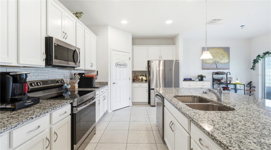 Sorrento, Florida 32776, 4 Bedroom Bedrooms, ,2 Bathroombathrooms,Residential,For Sale,Sunnys Halo,0,Mfro6419930