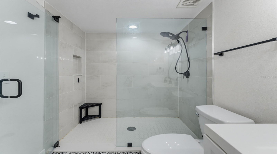 St Petersburg, Florida 33713, 3 Bedroom Bedrooms, ,2 Bathroombathrooms,Residential,For Sale,42Nd,0,Mfrtb8542489