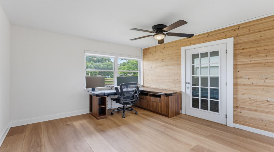 St Petersburg, Florida 33713, 3 Bedroom Bedrooms, ,2 Bathroombathrooms,Residential,For Sale,42Nd,0,Mfrtb8542489