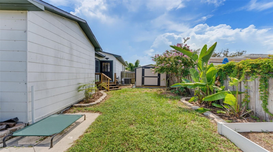 St Petersburg, Florida 33713, 3 Bedroom Bedrooms, ,2 Bathroombathrooms,Residential,For Sale,42Nd,0,Mfrtb8542489