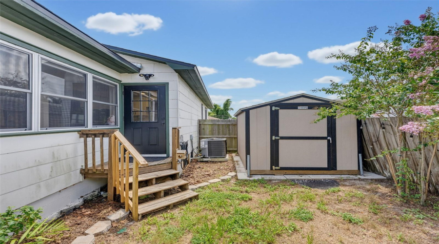 St Petersburg, Florida 33713, 3 Bedroom Bedrooms, ,2 Bathroombathrooms,Residential,For Sale,42Nd,0,Mfrtb8542489