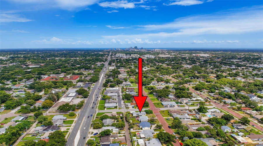 St Petersburg, Florida 33713, 3 Bedroom Bedrooms, ,2 Bathroombathrooms,Residential,For Sale,42Nd,0,Mfrtb8542489