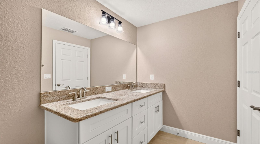 Dunnellon, Florida 34431, 3 Bedroom Bedrooms, ,2 Bathroombathrooms,Residential,For Sale,Marine,0,Mfrom731011