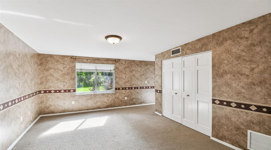 Tampa, Florida 33629, 3 Bedroom Bedrooms, ,2 Bathroombathrooms,Residential,For Sale,Henderson,0,Mfrtb8484034