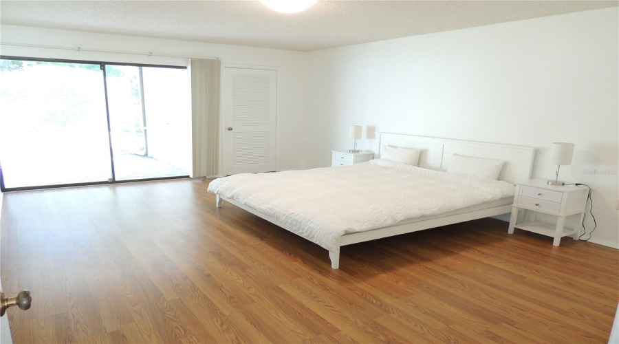 Bradenton, Florida 34210, 3 Bedroom Bedrooms, ,2 Bathroombathrooms,Residential,For Sale,Timberlake,0,Mfra4703993