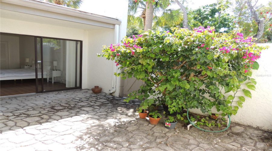 Bradenton, Florida 34210, 3 Bedroom Bedrooms, ,2 Bathroombathrooms,Residential,For Sale,Timberlake,0,Mfra4703993